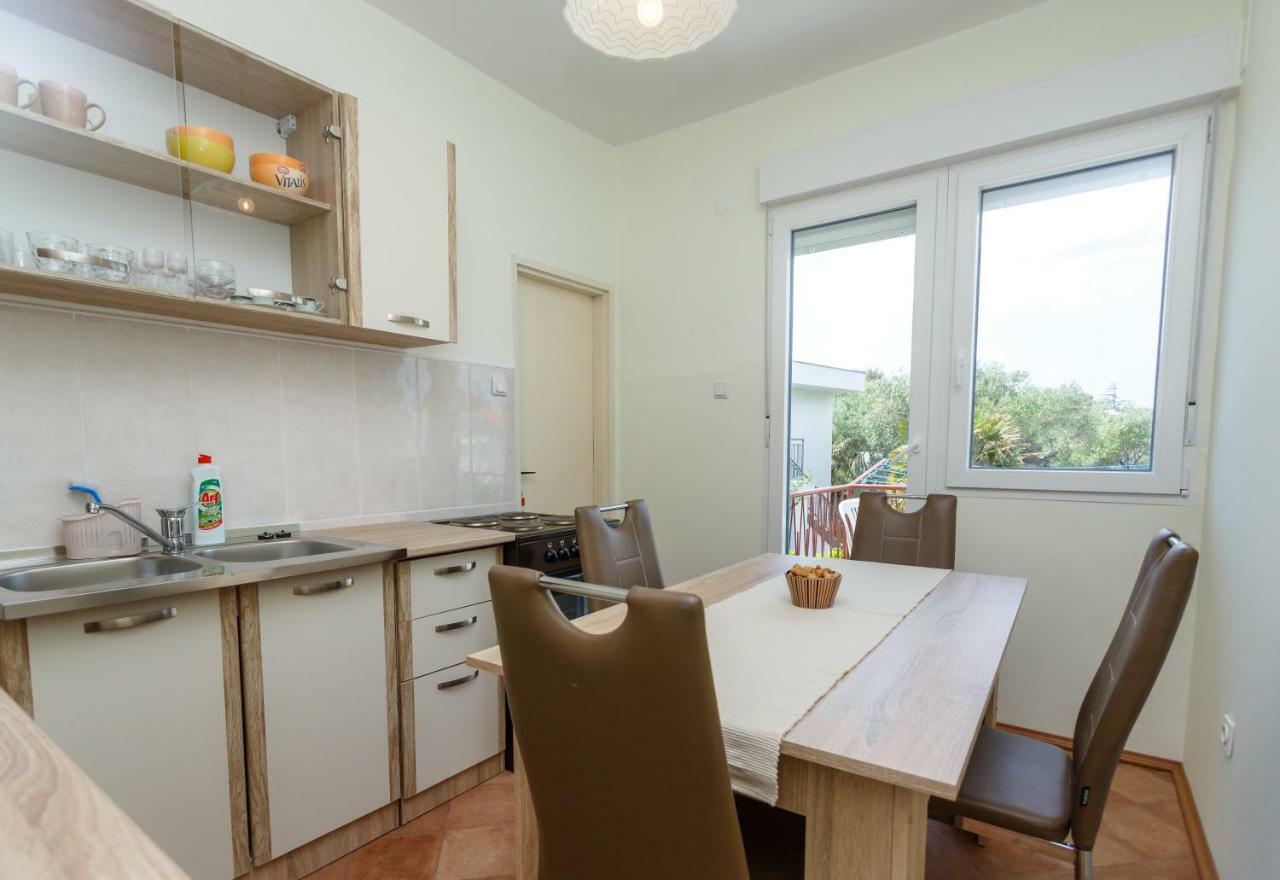 Jezevac Apartment Krk Town