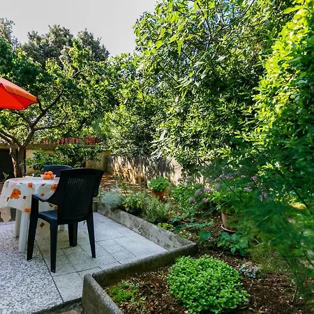 Apartman Jezevac Krk Town Exterior photo